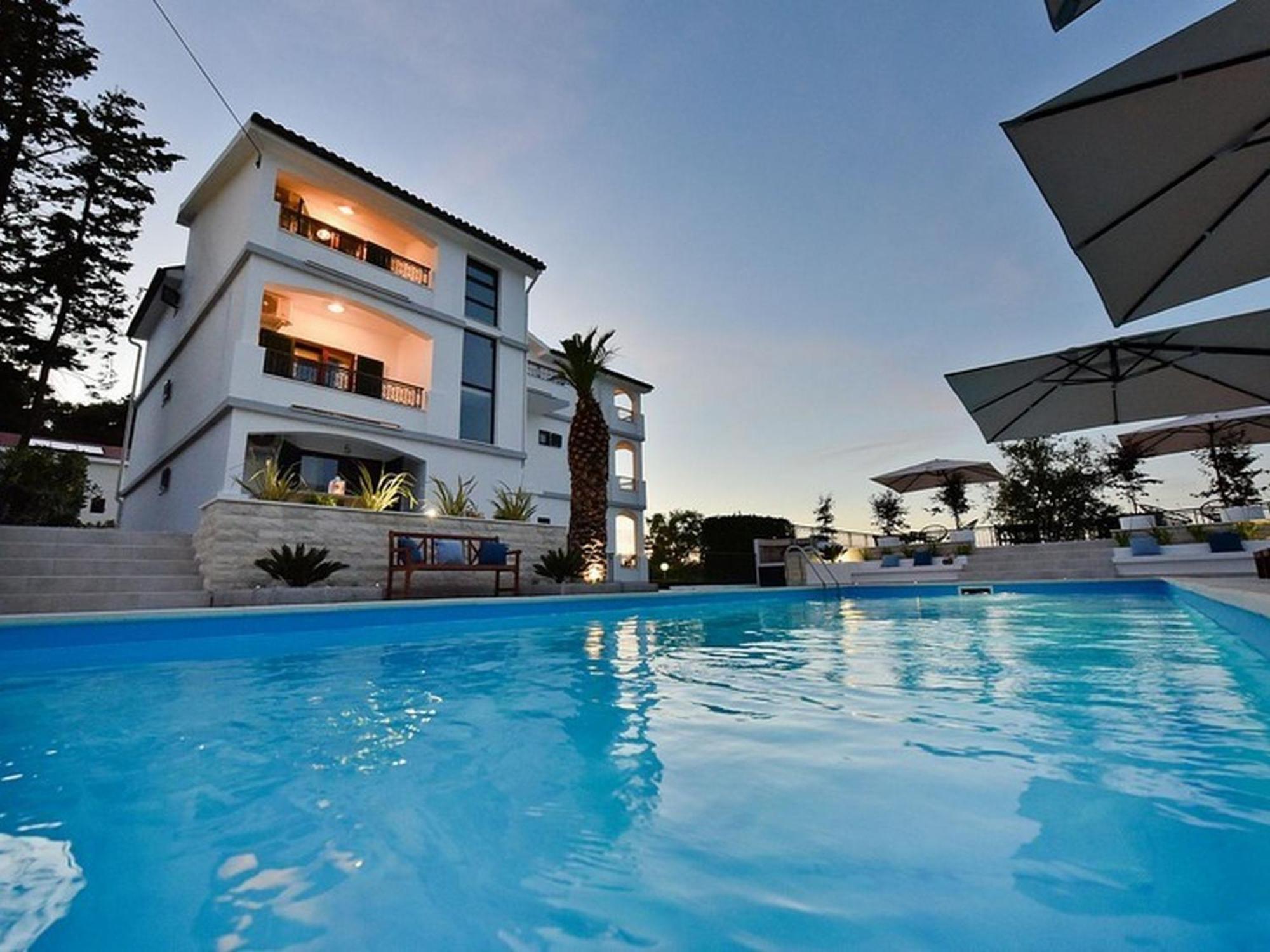 Mediterraneo Garden Apartments Петрчане Номер фото